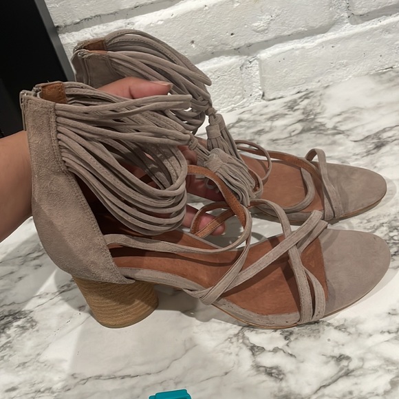 Jeffrey Campbell Despina Suede heels - Picture 2 of 8